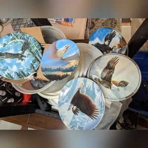 COLLECTABLE EAGLE PLATES